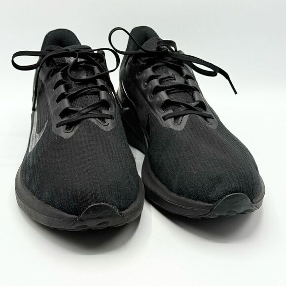 Nike Air Men’s Windflo 9 black on black running sneakers - Men’s US 12.5 main image 4
